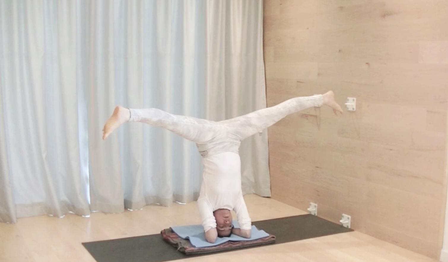 Yoga IYENGAR Barcelona-Centre ZAMA IOGA IYENGAR Les Corts