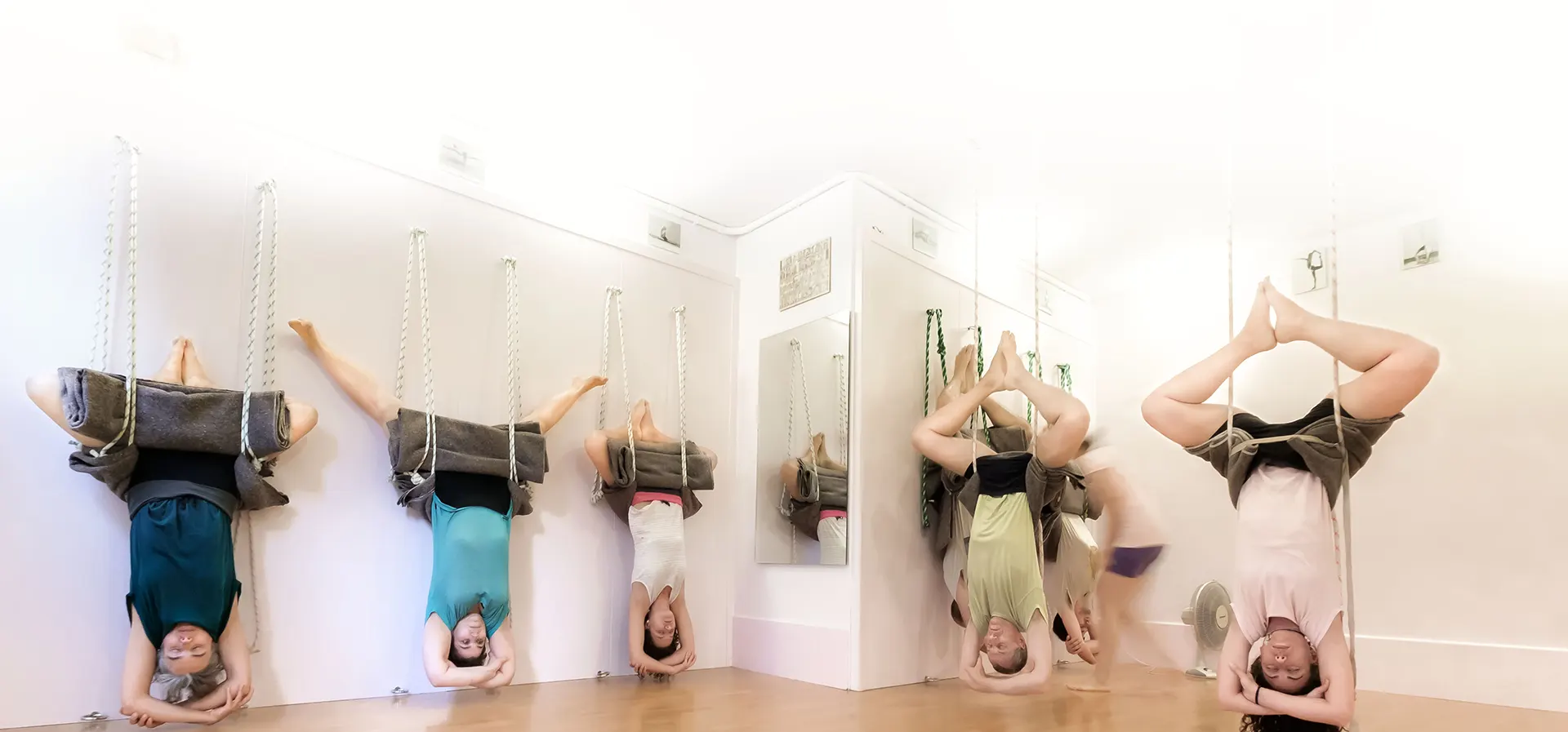 IOGA IYENGAR® AMB CORDES A BARCELONA