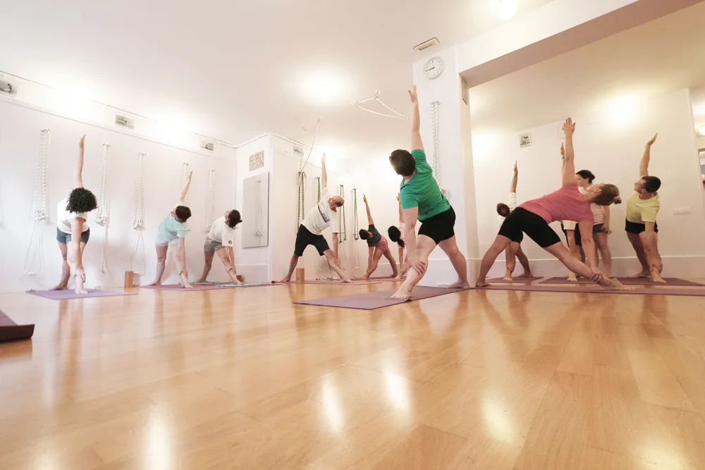 Yoga IYENGAR Barcelona-Centre ZAMA IOGA IYENGAR Les Corts